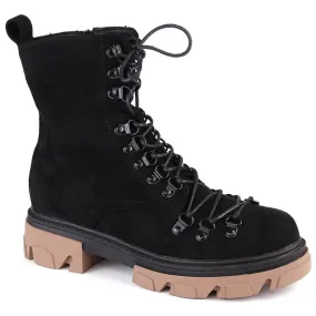 Bottes noires isolées en daim pour femmes par Vinceza le noir