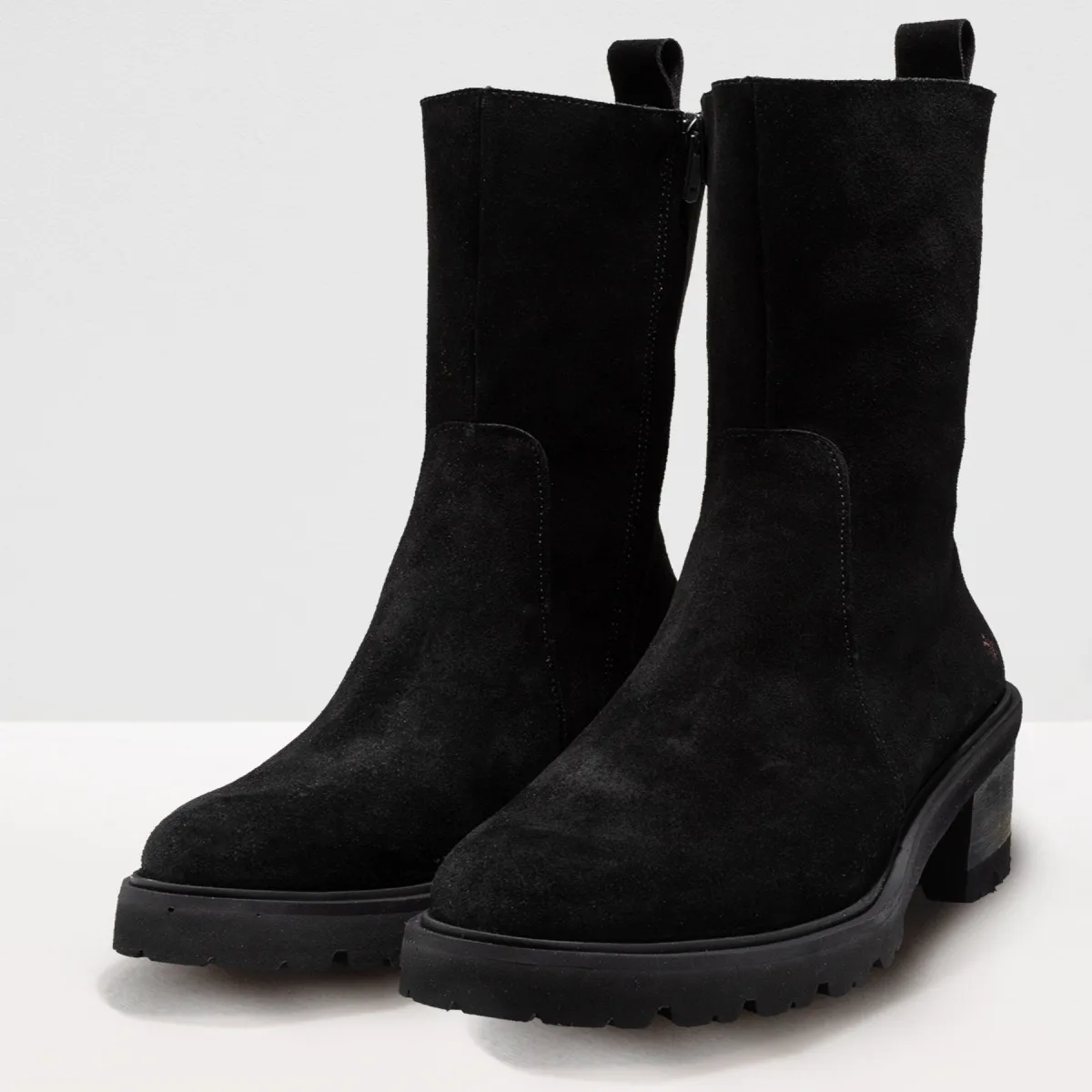 Bottines à talon en cuir suédé - Noir