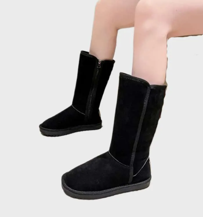 Eva - Bottes Fourrées en Daim avec zip Latéral pour confort Hivernal